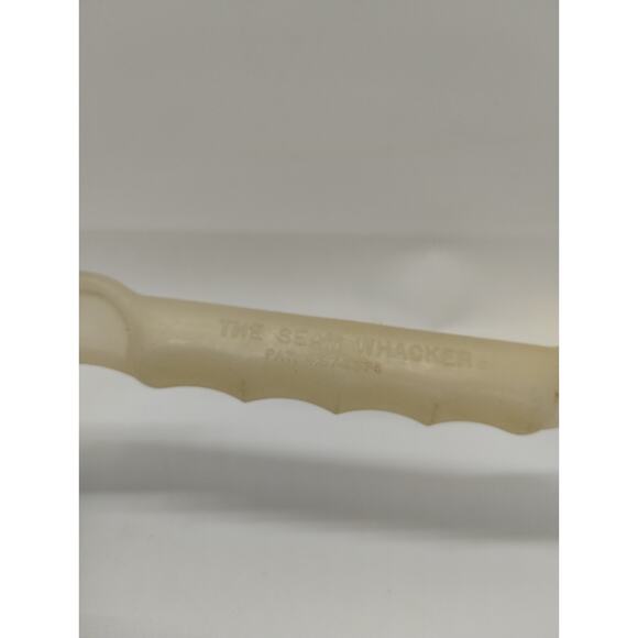 The Seam Whacker - 2 Pieces - Picture 3 of 4
